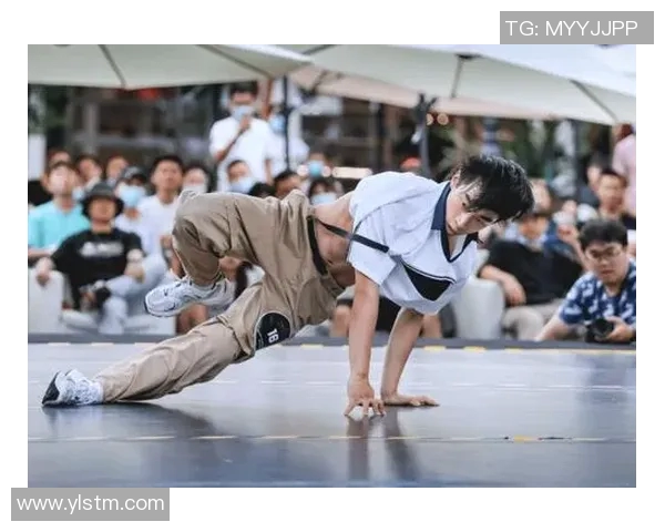 成都街舞队包夹战术分析与表现评估的全景观察